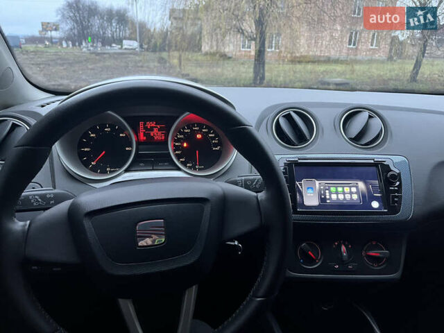 Белый Сеат Ибица, объемом двигателя 1.6 л и пробегом 187 тыс. км за 6300 $, фото 13 на Automoto.ua