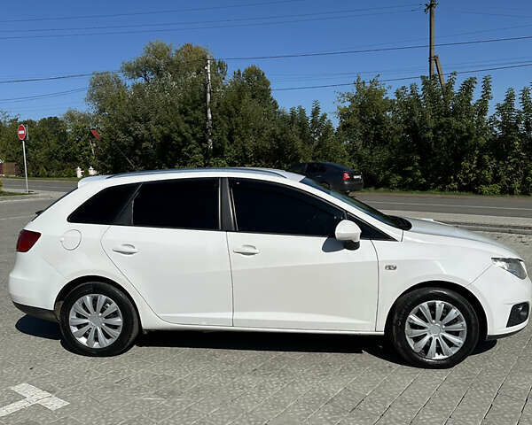 Білий Сеат Ibiza, об'ємом двигуна 1.2 л та пробігом 255 тис. км за 6150 $, фото 1 на Automoto.ua