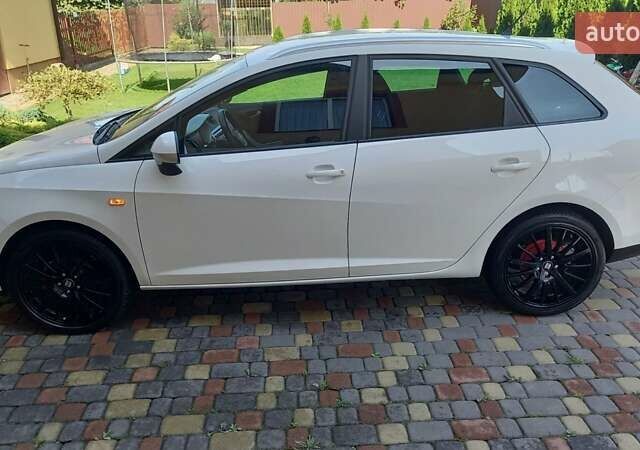 Сеат Ибица 2011 в Калуше на Automoto.ua Белый Сеат Ибица, объемом двигателя 1.2 л и пробегом 233 тыс. км за 5900 $, фото 10 на Automoto.ua