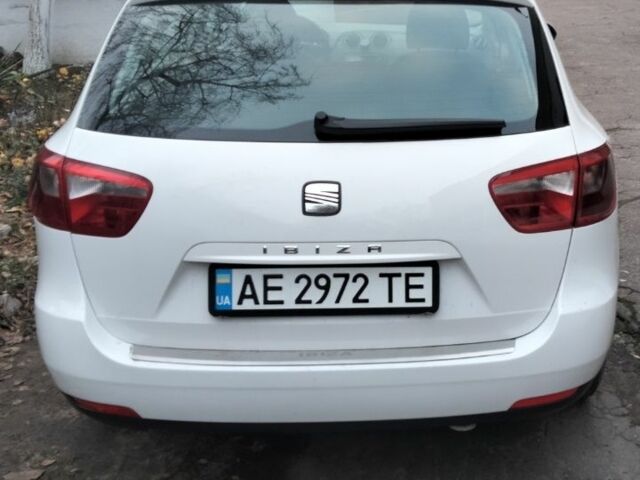 Белый Сеат Ибица, объемом двигателя 1.6 л и пробегом 210 тыс. км за 7000 $, фото 3 на Automoto.ua