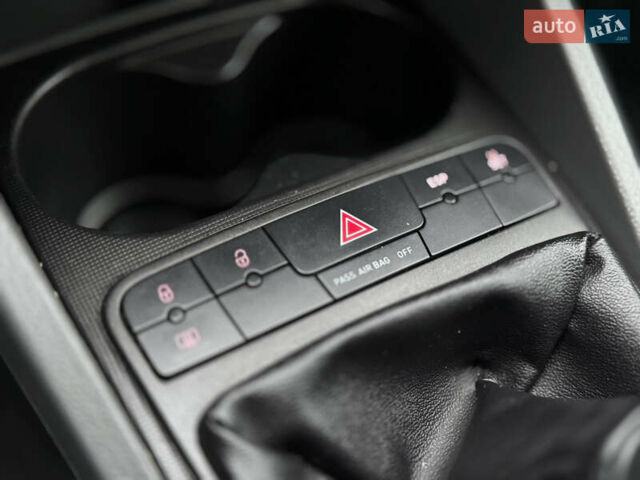 Белый Сеат Ибица, объемом двигателя 1.6 л и пробегом 193 тыс. км за 6350 $, фото 43 на Automoto.ua