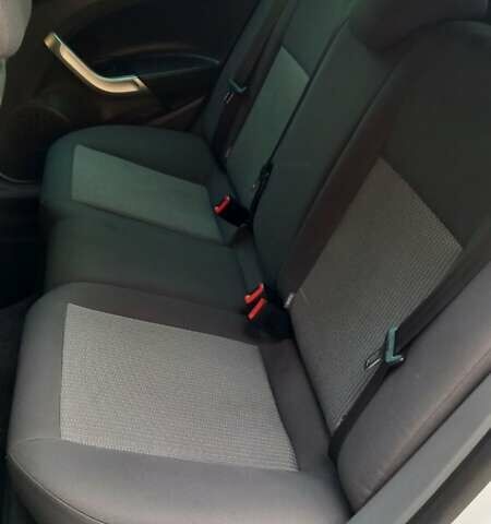 Белый Сеат Ибица, объемом двигателя 1.2 л и пробегом 231 тыс. км за 5800 $, фото 16 на Automoto.ua