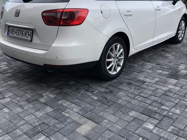 Сеат Ибица 2011 в Виннице на Automoto.ua Белый Сеат Ибица, объемом двигателя 1.2 л и пробегом 240 тыс. км за 4500 $, фото 5 на Automoto.ua