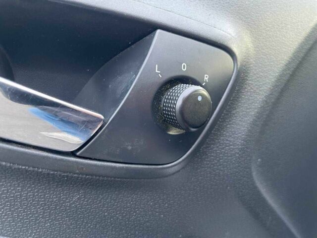 Білий Сеат Ibiza, об'ємом двигуна 1.2 л та пробігом 278 тис. км за 6990 $, фото 15 на Automoto.ua