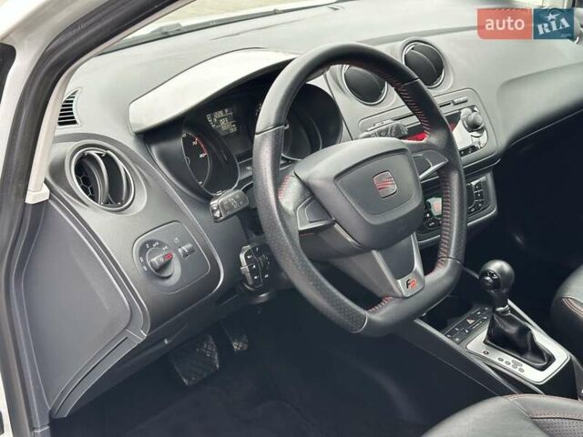 Белый Сеат Ибица, объемом двигателя 1.39 л и пробегом 159 тыс. км за 8700 $, фото 15 на Automoto.ua