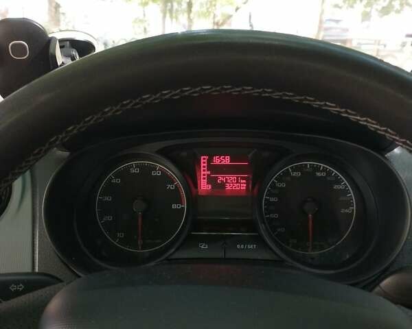 Білий Сеат Ibiza, об'ємом двигуна 1.39 л та пробігом 247 тис. км за 5300 $, фото 2 на Automoto.ua