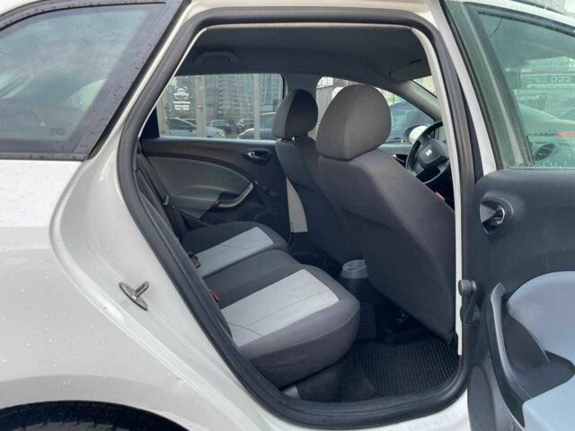 Білий Сеат Ibiza, об'ємом двигуна 1.2 л та пробігом 278 тис. км за 6990 $, фото 9 на Automoto.ua