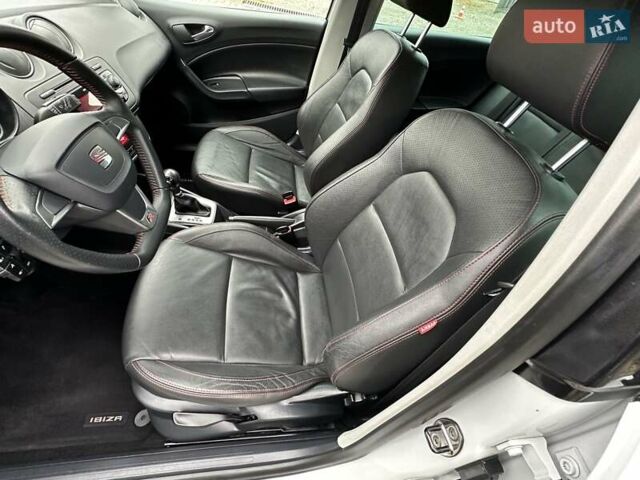 Белый Сеат Ибица, объемом двигателя 1.39 л и пробегом 159 тыс. км за 8700 $, фото 20 на Automoto.ua