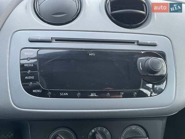 Білий Сеат Ibiza, об'ємом двигуна 1.2 л та пробігом 278 тис. км за 6990 $, фото 21 на Automoto.ua
