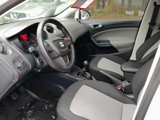 Белый Сеат Ибица, объемом двигателя 1.2 л и пробегом 248 тыс. км за 4499 $, фото 8 на Automoto.ua