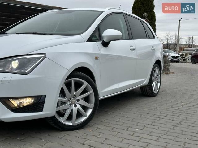 Белый Сеат Ибица, объемом двигателя 1.39 л и пробегом 159 тыс. км за 8700 $, фото 2 на Automoto.ua