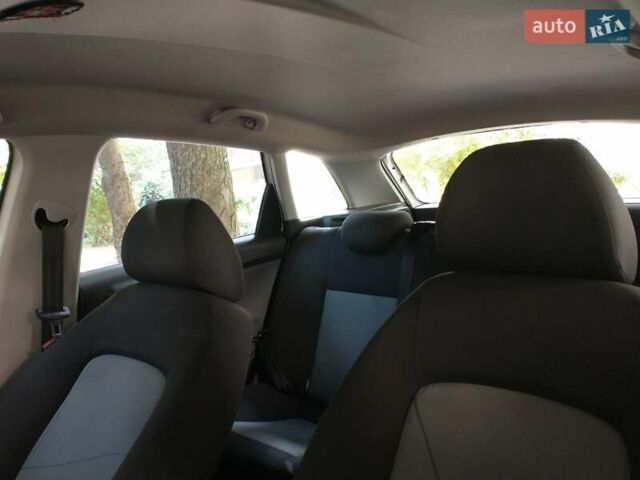 Білий Сеат Ibiza, об'ємом двигуна 1.39 л та пробігом 247 тис. км за 5300 $, фото 1 на Automoto.ua