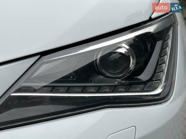 Белый Сеат Ибица, объемом двигателя 1.39 л и пробегом 159 тыс. км за 8700 $, фото 37 на Automoto.ua
