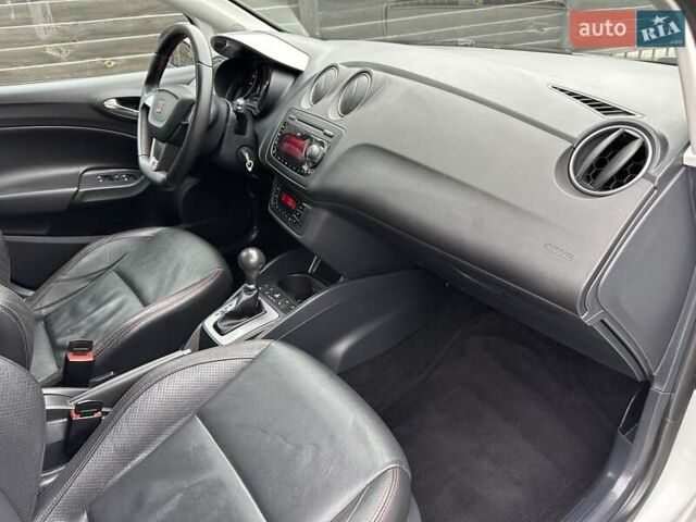 Белый Сеат Ибица, объемом двигателя 1.39 л и пробегом 159 тыс. км за 8700 $, фото 29 на Automoto.ua