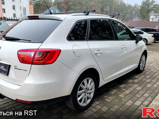 Белый Сеат Ибица, объемом двигателя 1.2 л и пробегом 248 тыс. км за 4499 $, фото 4 на Automoto.ua