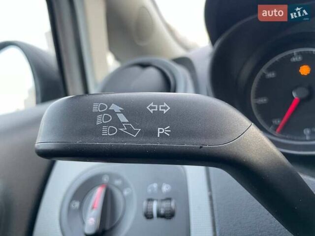 Білий Сеат Ibiza, об'ємом двигуна 1.2 л та пробігом 278 тис. км за 6990 $, фото 18 на Automoto.ua