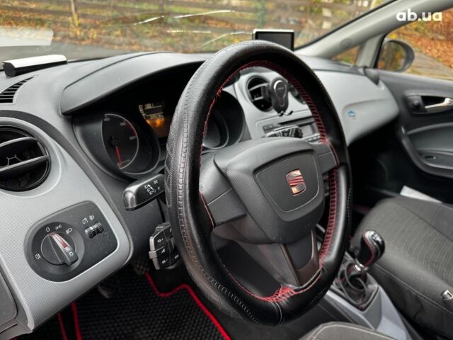 Белый Сеат Ибица, объемом двигателя 1.2 л и пробегом 225 тыс. км за 5990 $, фото 29 на Automoto.ua