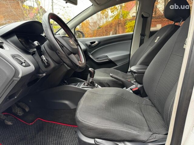 Белый Сеат Ибица, объемом двигателя 1.2 л и пробегом 225 тыс. км за 5990 $, фото 26 на Automoto.ua