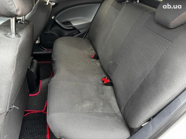 Белый Сеат Ибица, объемом двигателя 1.2 л и пробегом 225 тыс. км за 5990 $, фото 22 на Automoto.ua