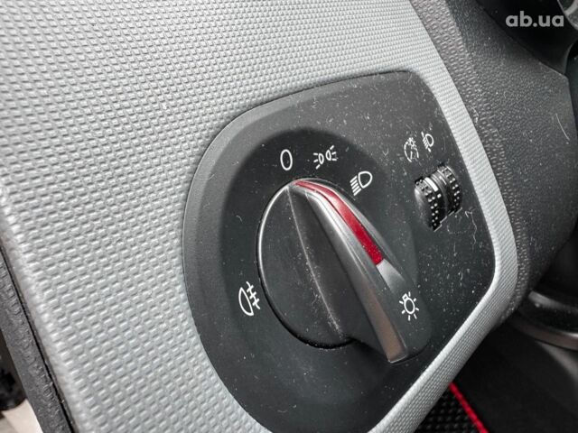 Белый Сеат Ибица, объемом двигателя 1.2 л и пробегом 225 тыс. км за 5990 $, фото 27 на Automoto.ua