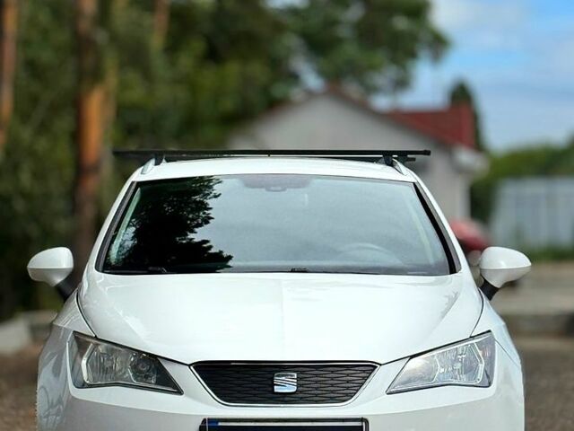 Белый Сеат Ибица, объемом двигателя 1.2 л и пробегом 242 тыс. км за 5499 $, фото 1 на Automoto.ua