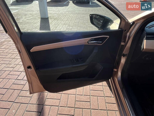 Бежевый Сеат Ибица, объемом двигателя 1 л и пробегом 109 тыс. км за 12850 $, фото 10 на Automoto.ua