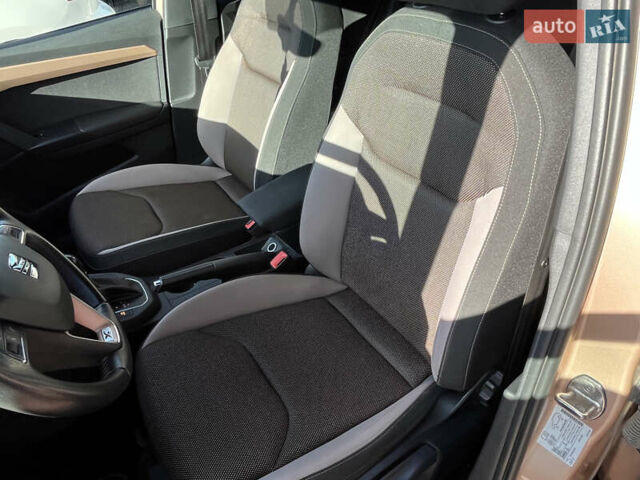 Бежевый Сеат Ибица, объемом двигателя 1 л и пробегом 109 тыс. км за 12850 $, фото 11 на Automoto.ua