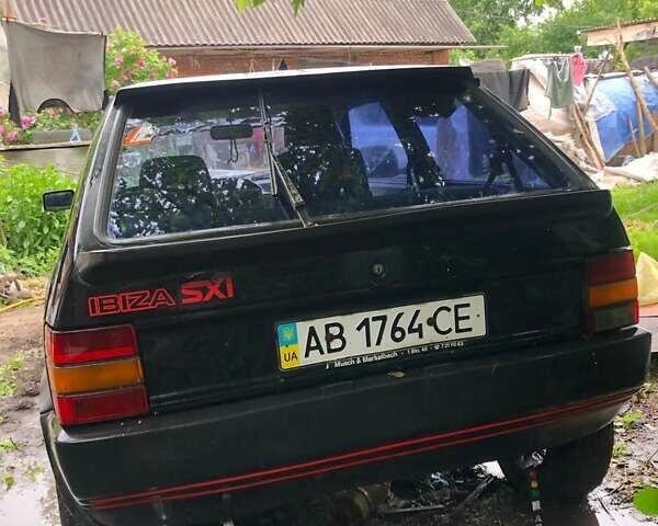 Черный Сеат Ибица, объемом двигателя 1.5 л и пробегом 196 тыс. км за 888 $, фото 1 на Automoto.ua