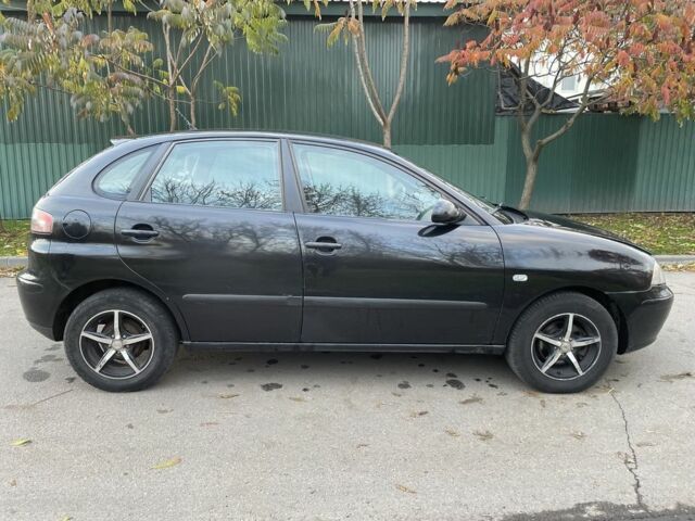 Чорний Сеат Ibiza, об'ємом двигуна 1.2 л та пробігом 209 тис. км за 2700 $, фото 7 на Automoto.ua