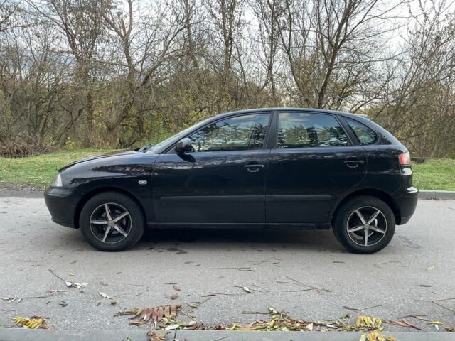 Чорний Сеат Ibiza, об'ємом двигуна 1.2 л та пробігом 209 тис. км за 2700 $, фото 2 на Automoto.ua