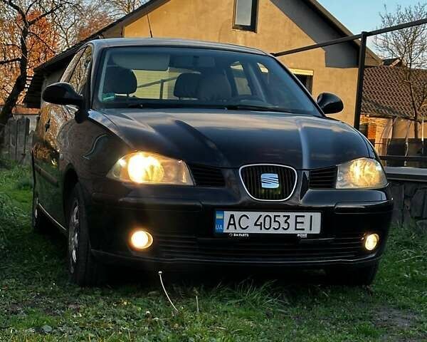 Черный Сеат Ибица, объемом двигателя 1.39 л и пробегом 230 тыс. км за 3900 $, фото 5 на Automoto.ua