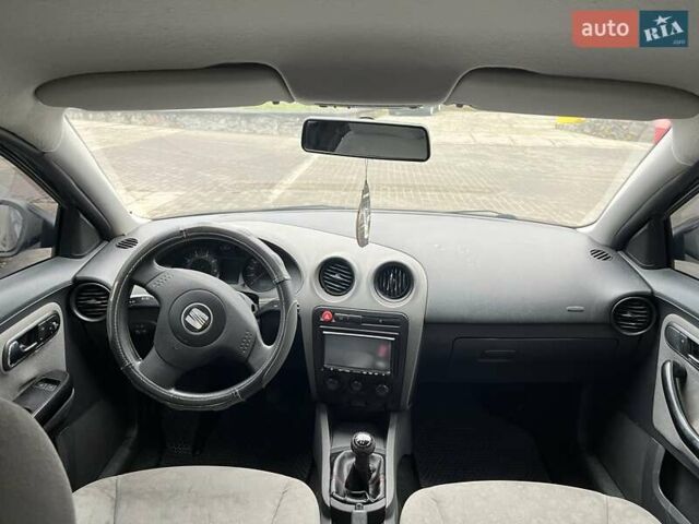 Черный Сеат Ибица, объемом двигателя 1.39 л и пробегом 253 тыс. км за 3200 $, фото 24 на Automoto.ua