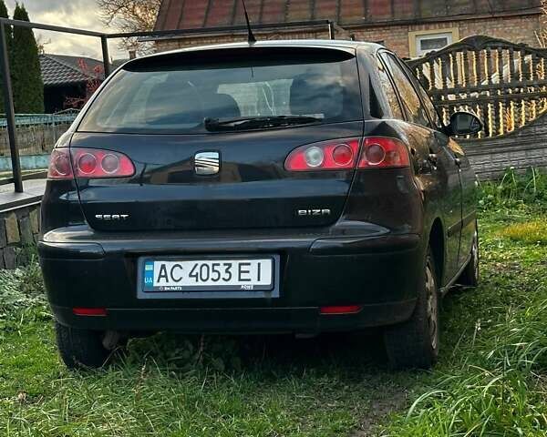 Черный Сеат Ибица, объемом двигателя 1.39 л и пробегом 230 тыс. км за 3900 $, фото 4 на Automoto.ua