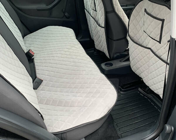 Чорний Сеат Ibiza, об'ємом двигуна 1.39 л та пробігом 231 тис. км за 4300 $, фото 12 на Automoto.ua