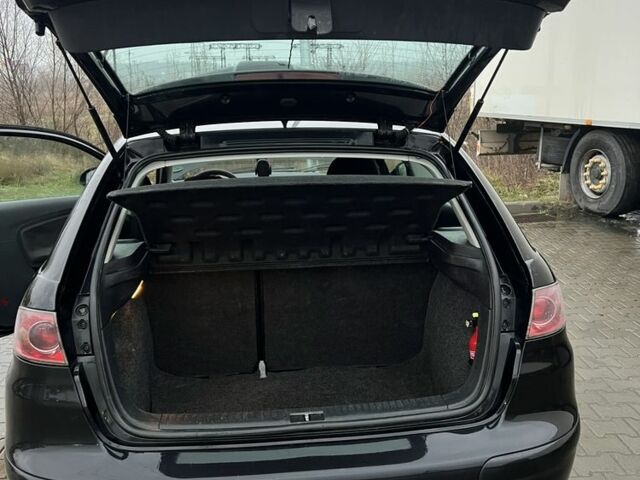 Чорний Сеат Ibiza, об'ємом двигуна 1.4 л та пробігом 192 тис. км за 2500 $, фото 3 на Automoto.ua