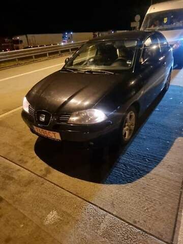 Черный Сеат Ибица, объемом двигателя 0 л и пробегом 160 тыс. км за 2000 $, фото 1 на Automoto.ua