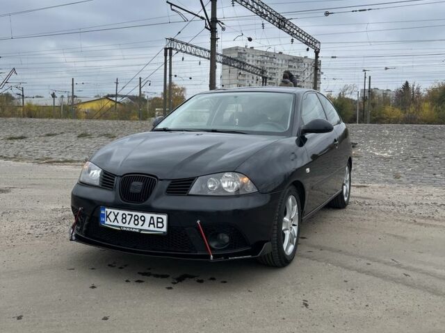 Чорний Сеат Ibiza, об'ємом двигуна 2 л та пробігом 265 тис. км за 4800 $, фото 1 на Automoto.ua