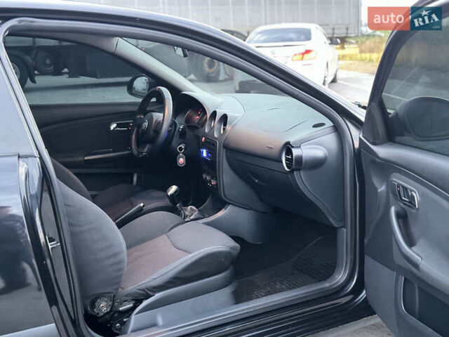 Чорний Сеат Ibiza, об'ємом двигуна 2 л та пробігом 97 тис. км за 4000 $, фото 9 на Automoto.ua