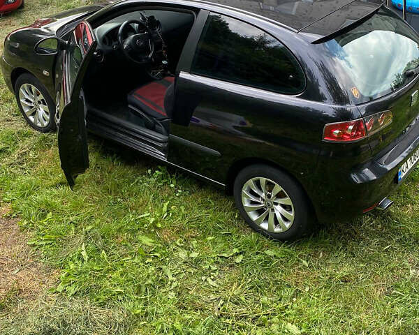 Черный Сеат Ибица, объемом двигателя 1.6 л и пробегом 278 тыс. км за 3550 $, фото 4 на Automoto.ua