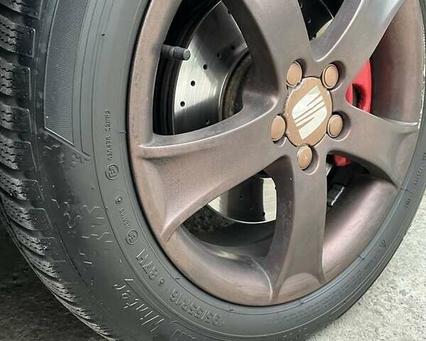 Черный Сеат Ибица, объемом двигателя 2 л и пробегом 310 тыс. км за 3600 $, фото 11 на Automoto.ua