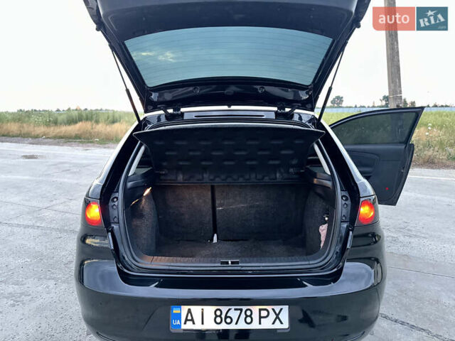 Чорний Сеат Ibiza, об'ємом двигуна 2 л та пробігом 97 тис. км за 4000 $, фото 7 на Automoto.ua
