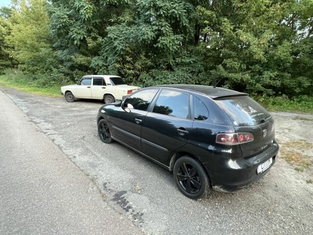 Чорний Сеат Ibiza, об'ємом двигуна 2 л та пробігом 336 тис. км за 3750 $, фото 13 на Automoto.ua