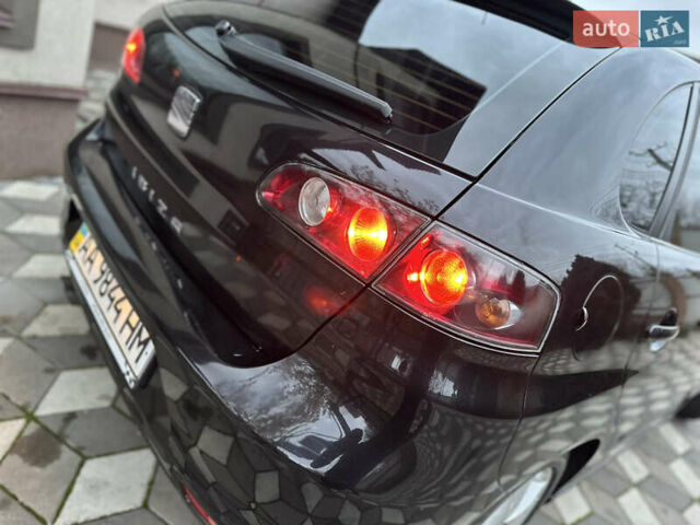 Черный Сеат Ибица, объемом двигателя 2 л и пробегом 272 тыс. км за 3999 $, фото 15 на Automoto.ua