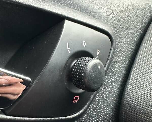 Черный Сеат Ибица, объемом двигателя 1.6 л и пробегом 313 тыс. км за 5800 $, фото 27 на Automoto.ua