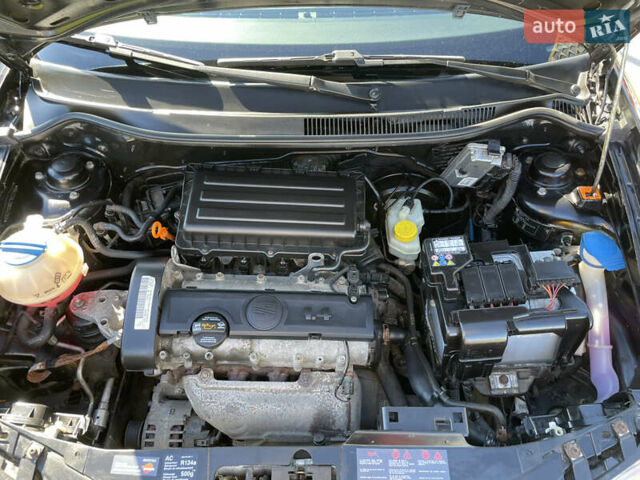Чорний Сеат Ibiza, об'ємом двигуна 1.4 л та пробігом 215 тис. км за 3600 $, фото 18 на Automoto.ua