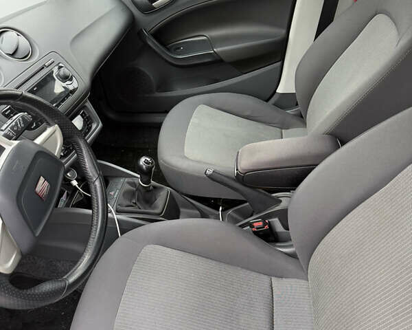 Черный Сеат Ибица, объемом двигателя 1.2 л и пробегом 229 тыс. км за 4700 $, фото 10 на Automoto.ua