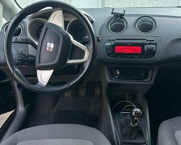 Чорний Сеат Ibiza, об'ємом двигуна 1.2 л та пробігом 216 тис. км за 4800 $, фото 2 на Automoto.ua
