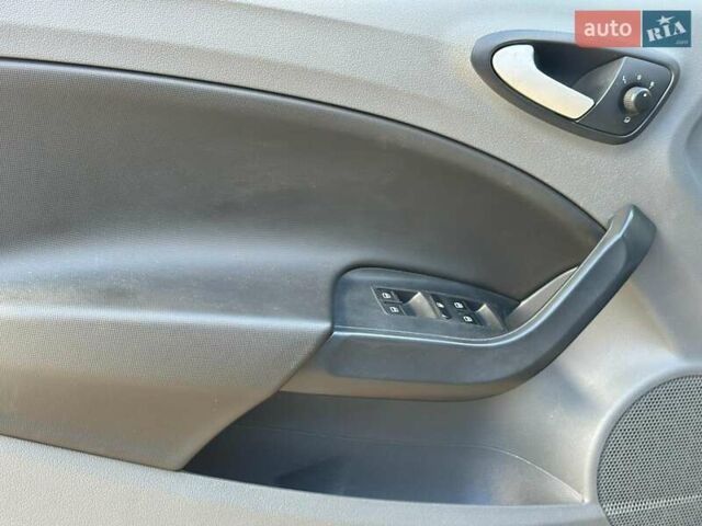 Сеат Ибица 2011 в Одессе на Automoto.ua Черный Сеат Ибица, объемом двигателя 1.2 л и пробегом 245 тыс. км за 5980 $, фото 8 на Automoto.ua