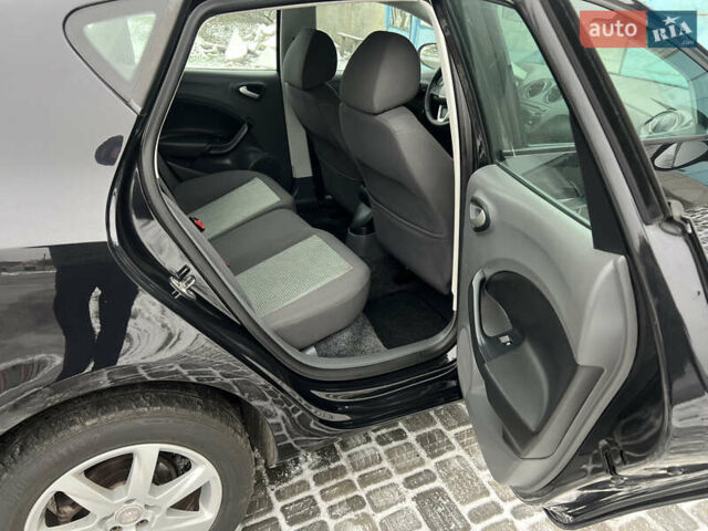 Черный Сеат Ибица, объемом двигателя 1.6 л и пробегом 213 тыс. км за 6600 $, фото 15 на Automoto.ua