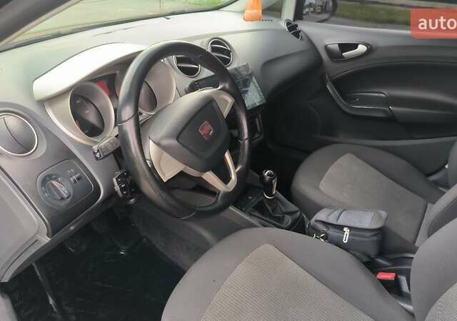 Чорний Сеат Ibiza, об'ємом двигуна 1.2 л та пробігом 160 тис. км за 5800 $, фото 5 на Automoto.ua